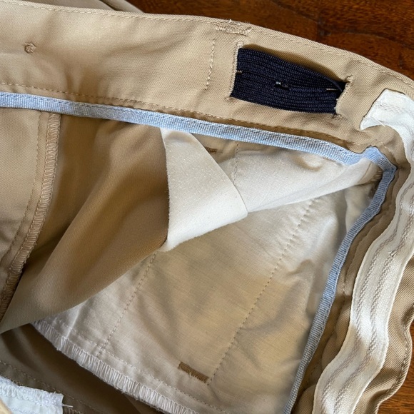 LANDS' END BOY'S IRON KNEE WRINKLE RESISTANT CHINO PANTS CLASSIC khaki - Picture 8 of 10